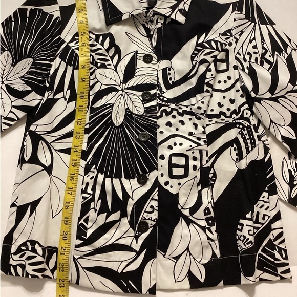 Chicos Additions Floral Print Jacket - Picture 5 of 10